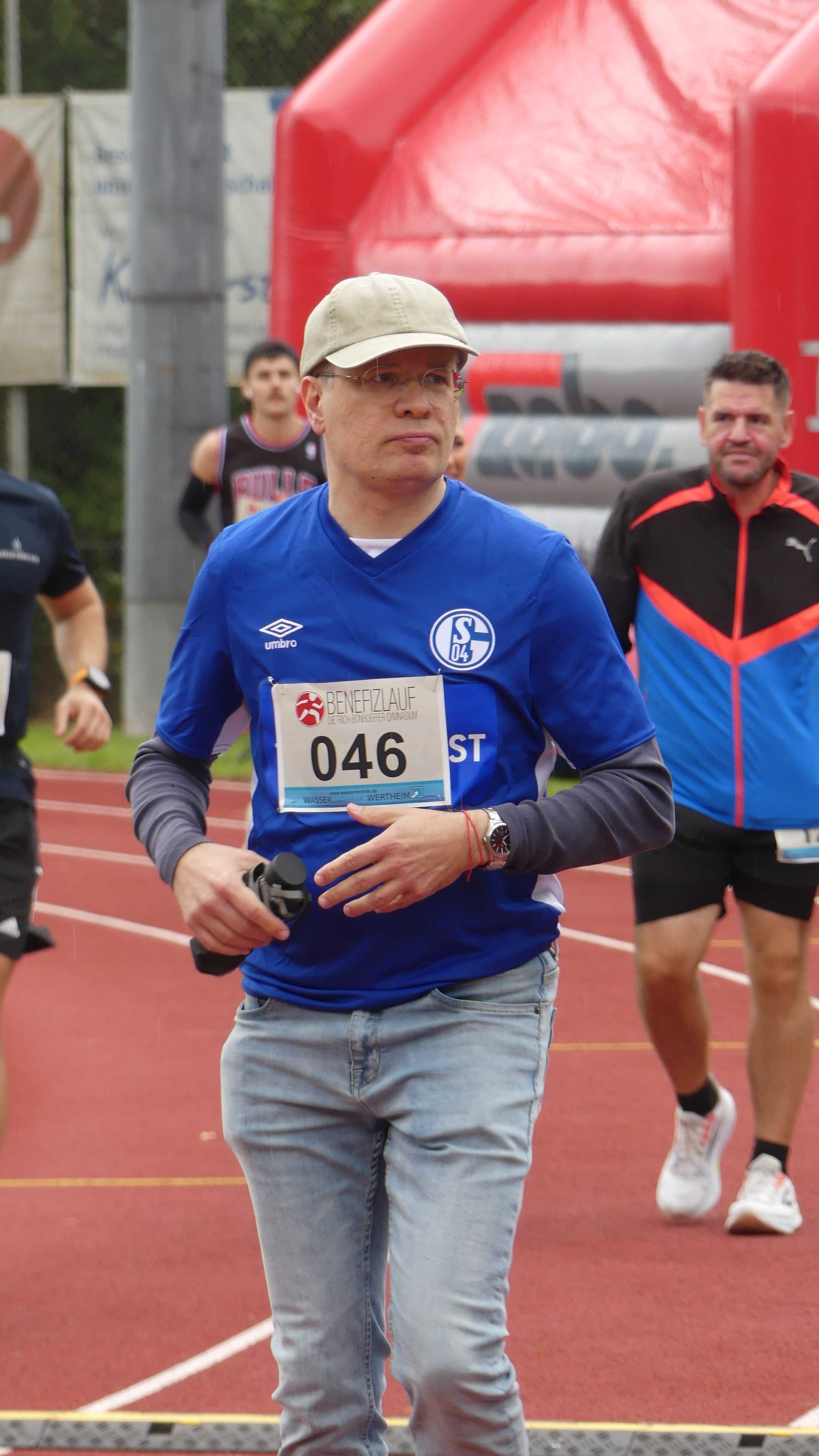 Bild vom 15. Benefizlauf im Jahr 2025. Dies ist das 151. Bild.